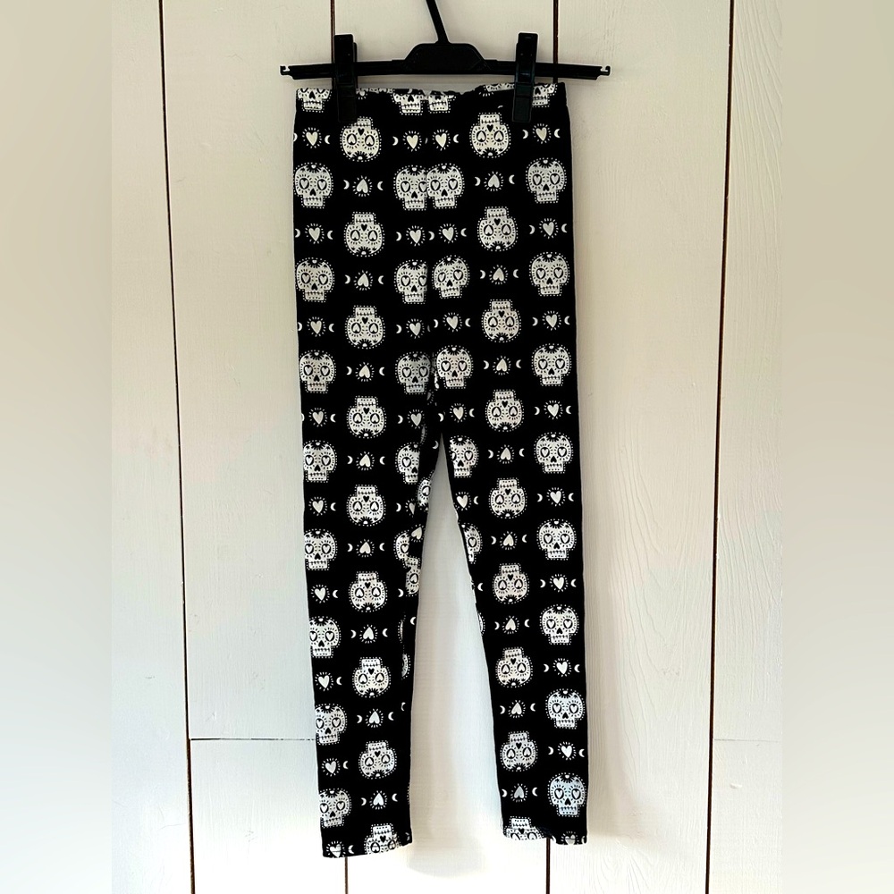 Cotton-On Halloween Leggings  Girls Sz 9-10 Skull All-Over-Print Fleece Leggings